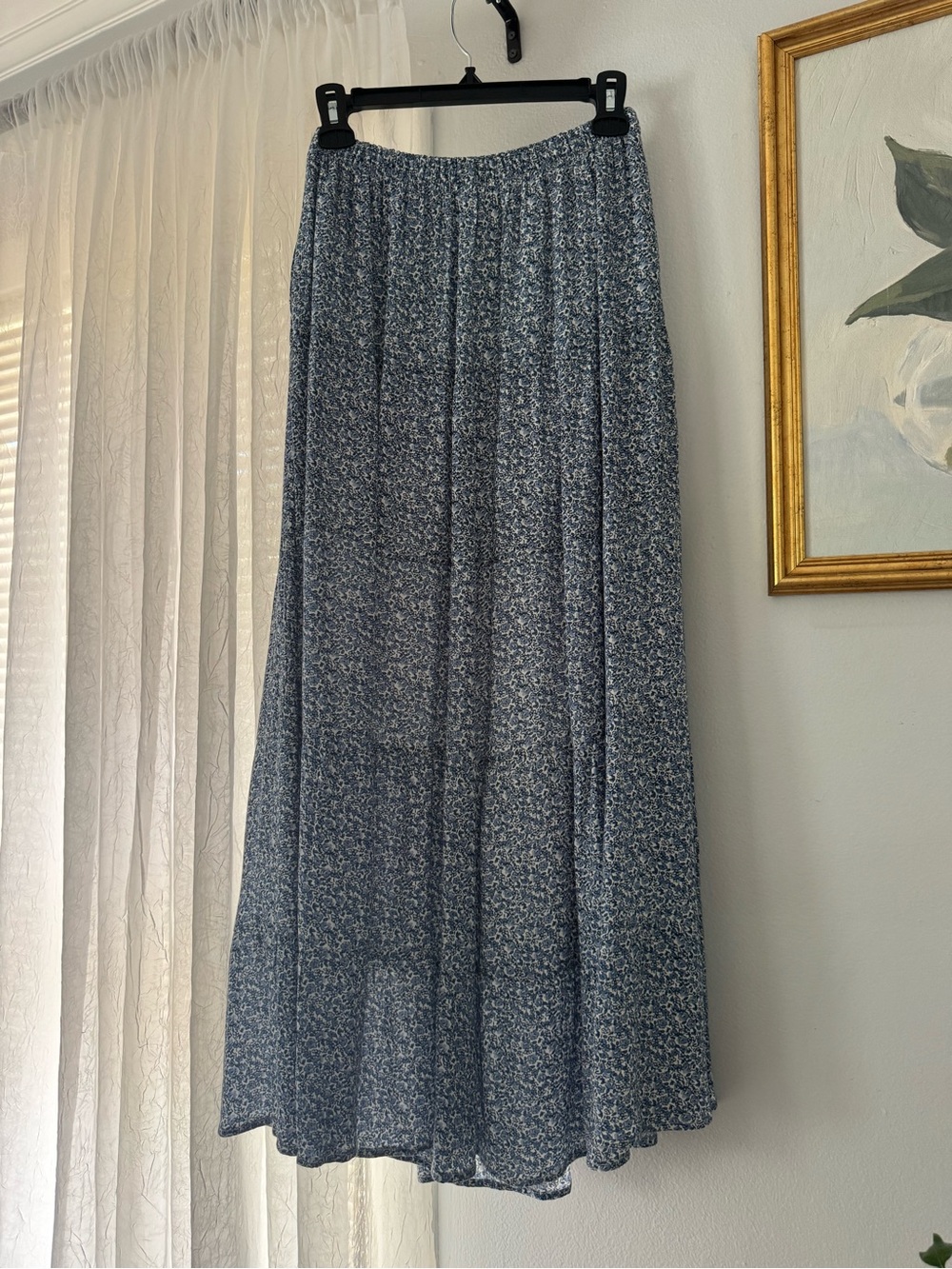 Hollister - Blue Floral Maxi Skirt - Picture 2 of 3
